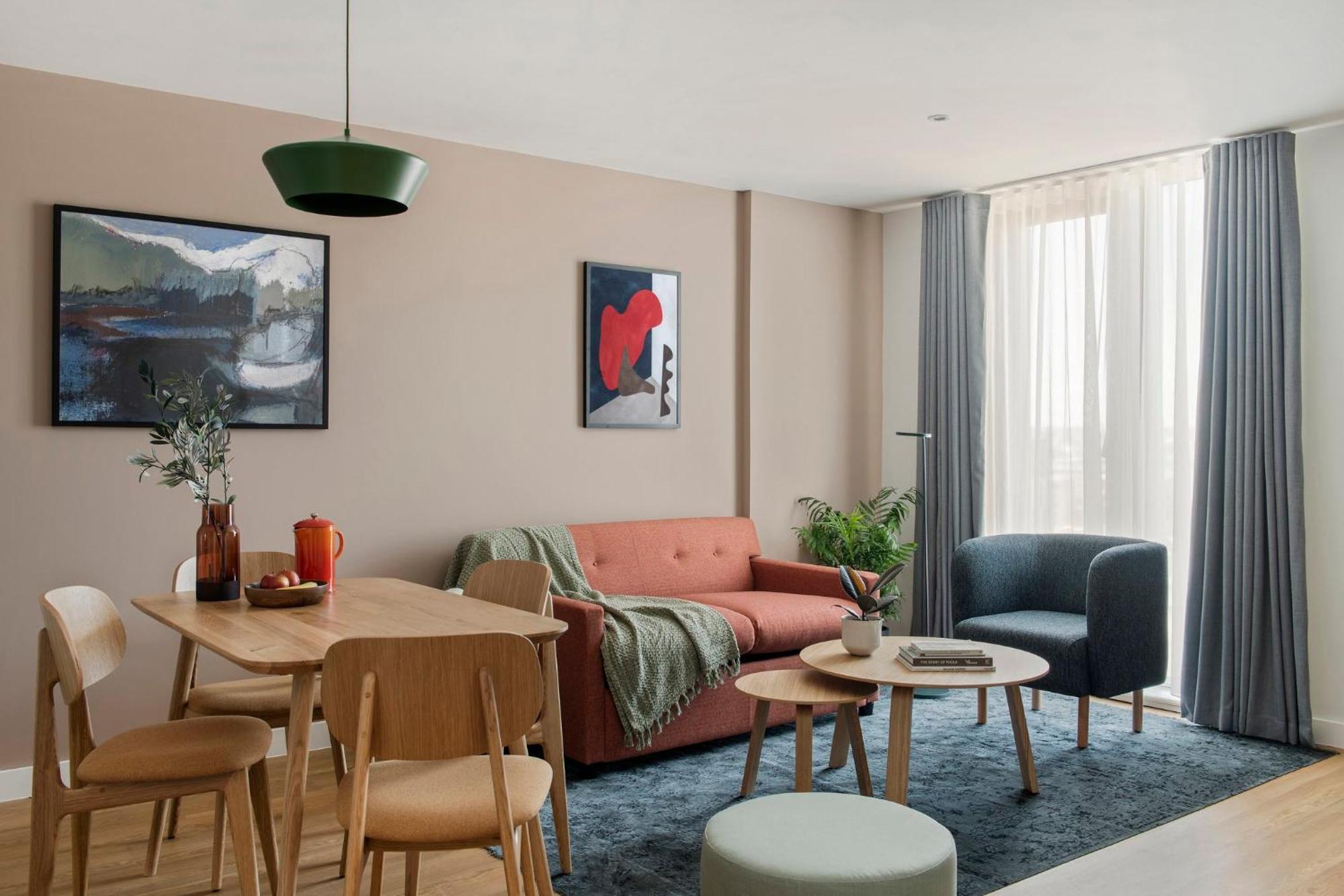 Cove Paradise Street 4*